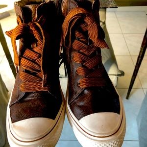 Yellowbox Valter High Top Sneakers size 9